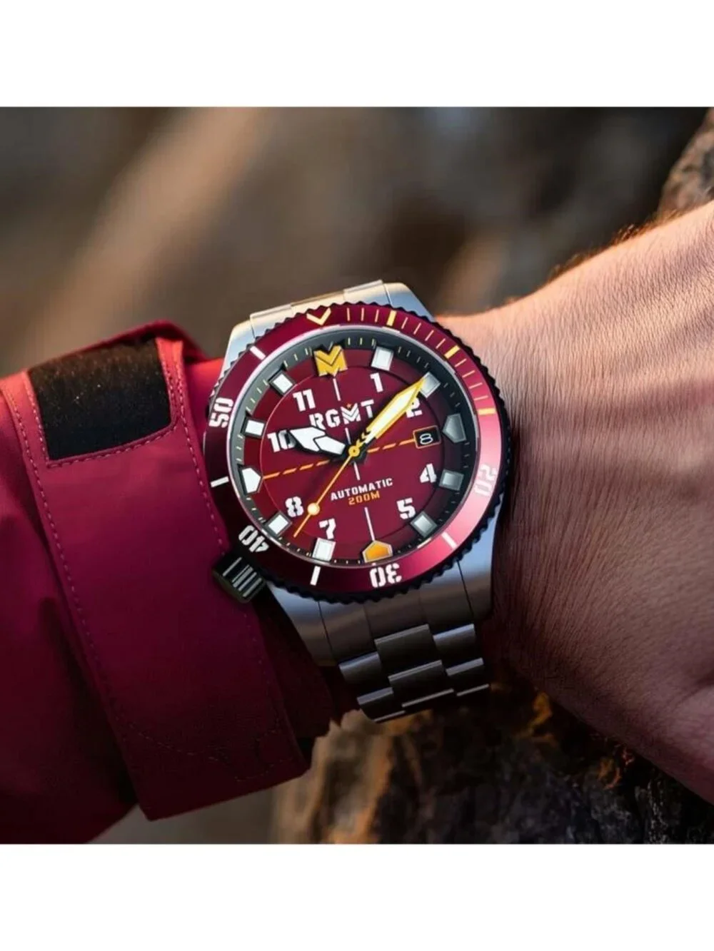 NWT Rgmt Recon Diver Automatic Red Dial Men's Watch